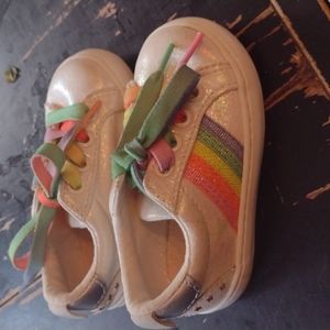 🌈 Baby Gap Sneakers Sz.5🌈